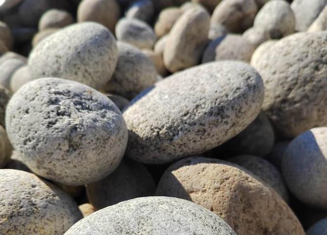 Купить речную и морскую гальку напрямую у производителя с доставкой  купить в Твери от производителя, без посредников